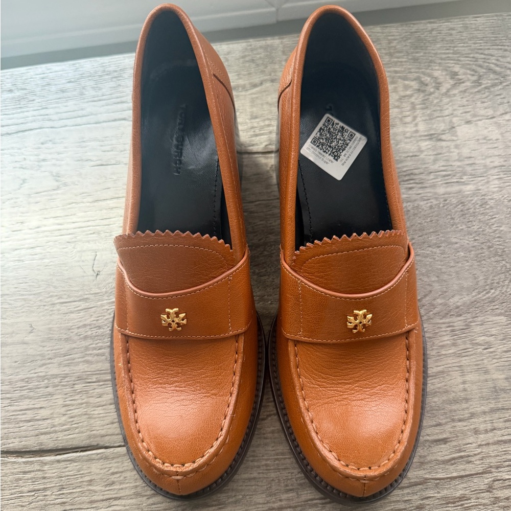 NEW Tory Burch Double T Logo Classic Leather Loafer Size 7